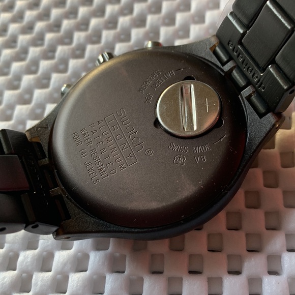 Swatch Watch - FULL BLOODED SMOKY BROWN - SVCC4000AG - Picture 4 of 7